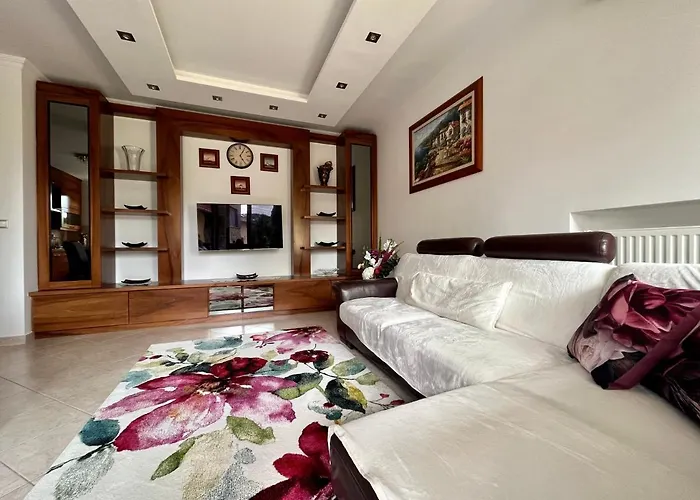Stylish Serenity Apartment